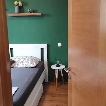 Ferienwohnung Mala Tonina Tučepi Zimmer foto